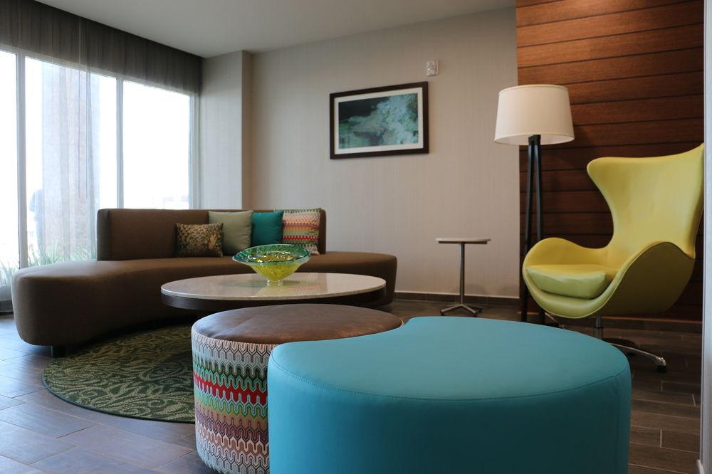 Fairfield Inn & Suites By Marriott קואצקואלקוס מראה חיצוני תמונה