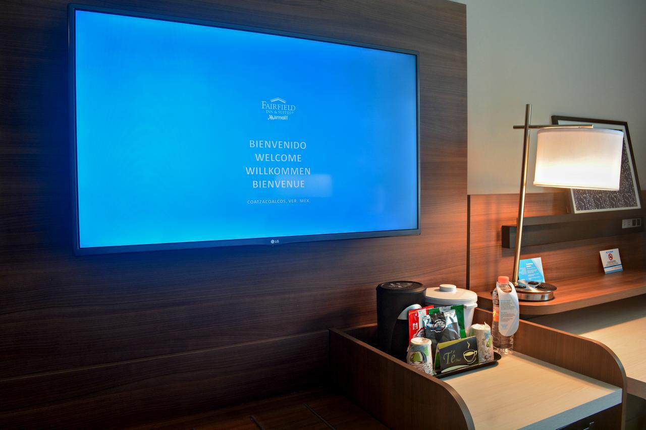 Fairfield Inn & Suites By Marriott קואצקואלקוס מראה חיצוני תמונה