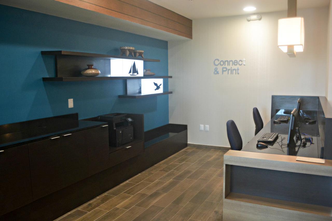 Fairfield Inn & Suites By Marriott קואצקואלקוס מראה חיצוני תמונה